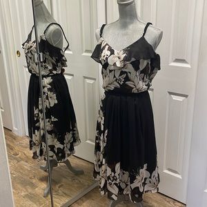 White House/Black Market Black Dress with Floral Design Sz 10